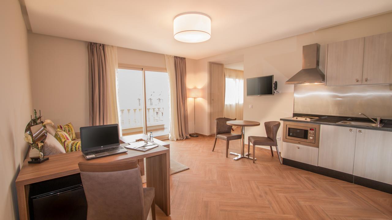 เมลลิเบอร์ อพาร์ต โฮเต็ล Aparthotel คาซาบลังกา ภายนอก รูปภาพ